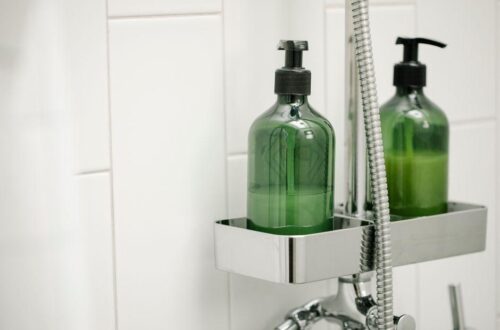 What Is the Best Shower Gel for Dry Skin? Gentle Options to Keep Your Skin Soft and Hydrated