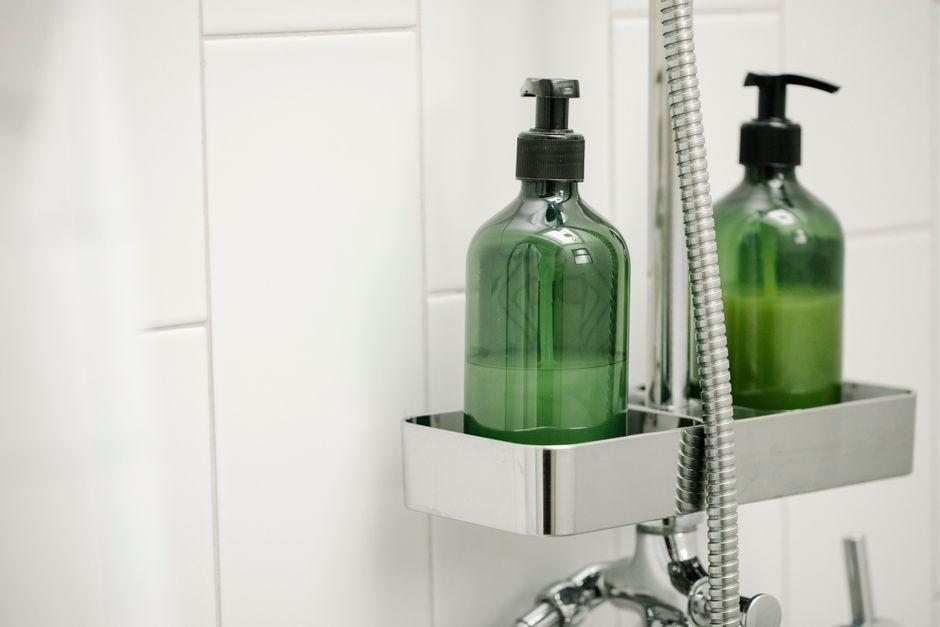 What Is the Best Shower Gel for Dry Skin? Gentle Options to Keep Your Skin Soft and Hydrated