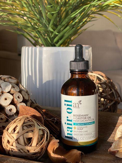 What Is the Best Organic Castor Oil for Healthy Hair and Skin?