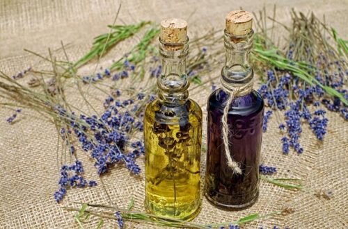 What Is the Best Oil for Tanning? Gentle Options for a Safe and Beautiful Glow