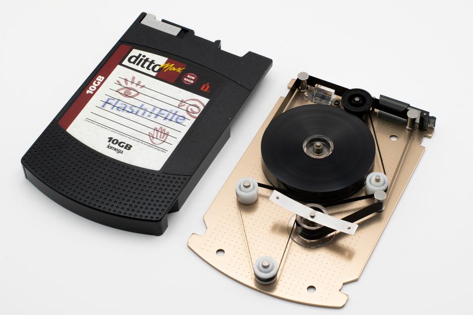 The Best Flash Disk for Easy, Fast File Storage and Transfer