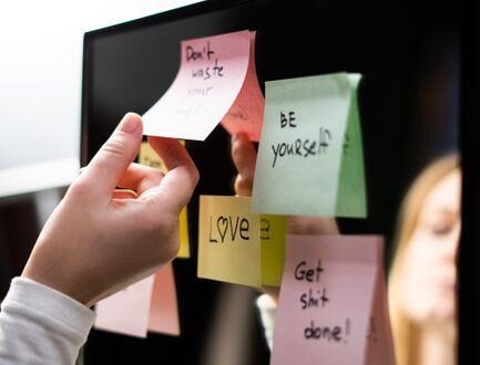 Giving the Best of Me: Simple Ways to Show Up Fully and Live Your Best Life