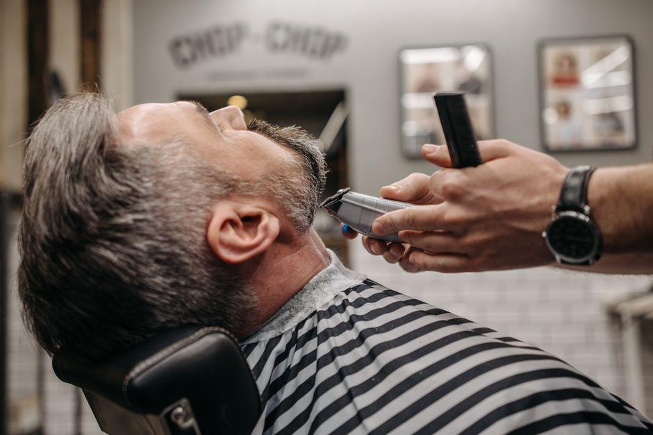 What Is the Best Men’s Electric Shaver for a Close, Comfortable Trim
